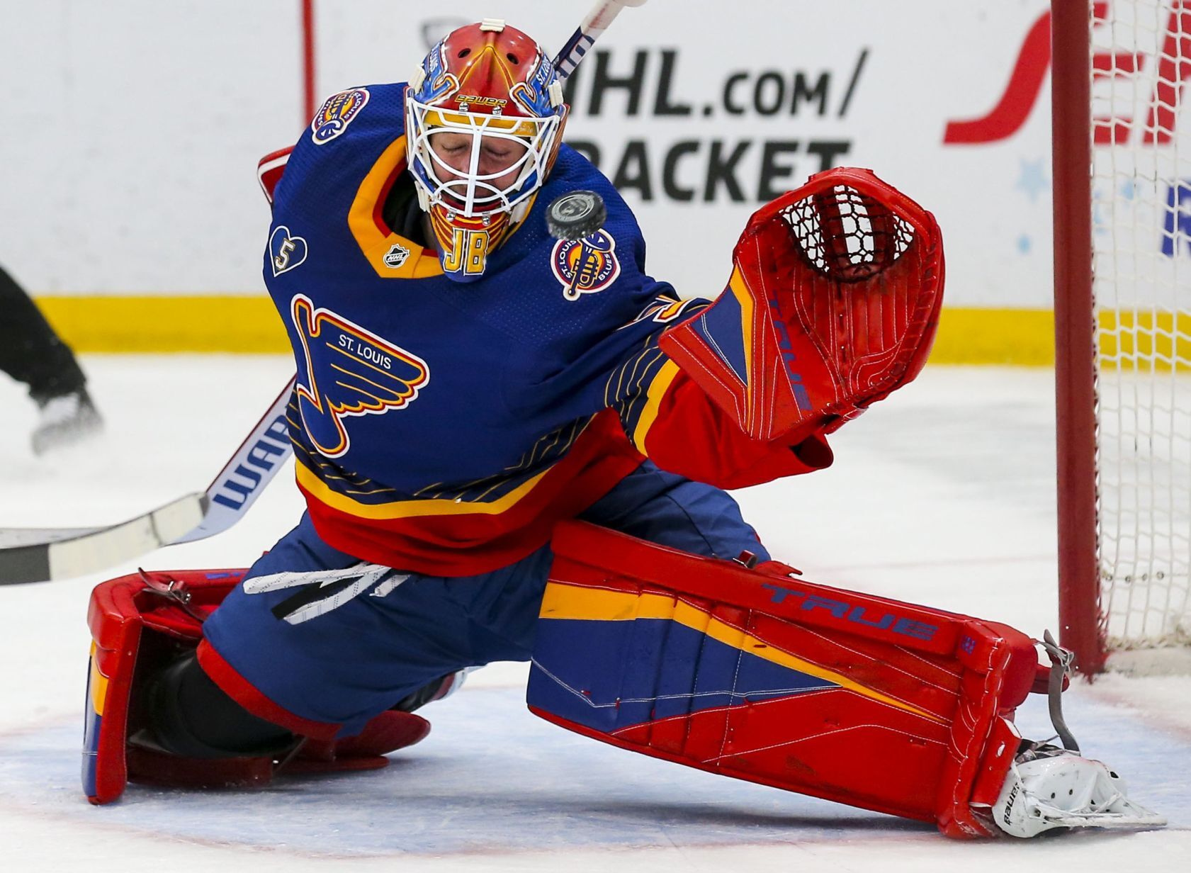 Blues don't clinch; fall in shootout